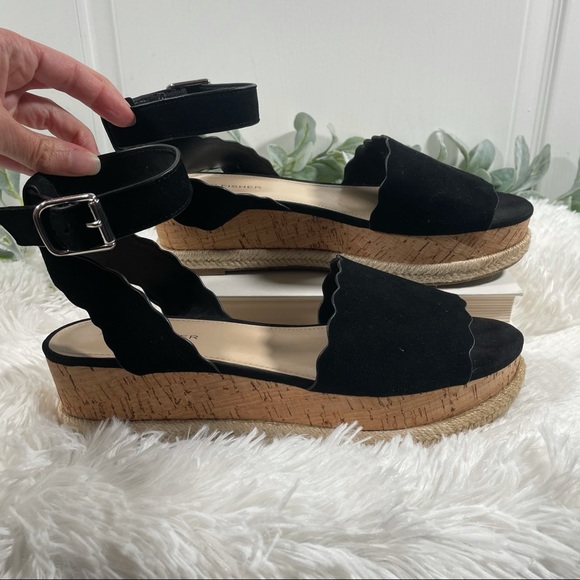 Marc Fisher Shoes - Marc Fisher Faitful Flatform Open Toe Sandals 8.5